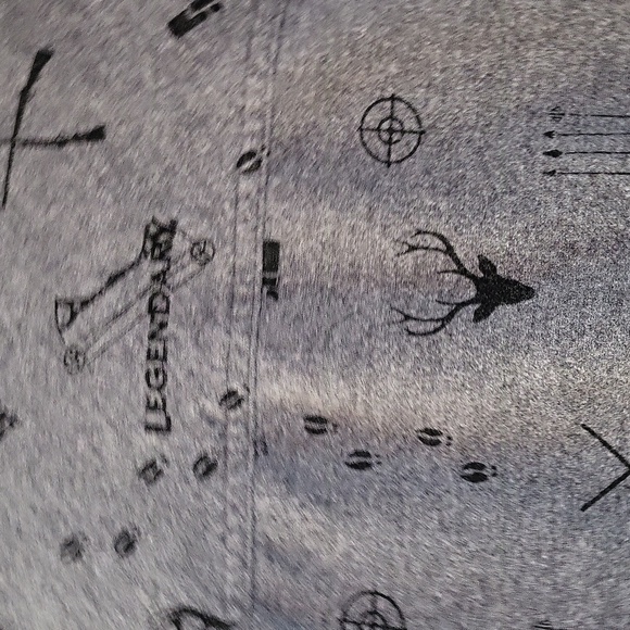 Womens Legendary Whitetails button down - Picture 4 of 4